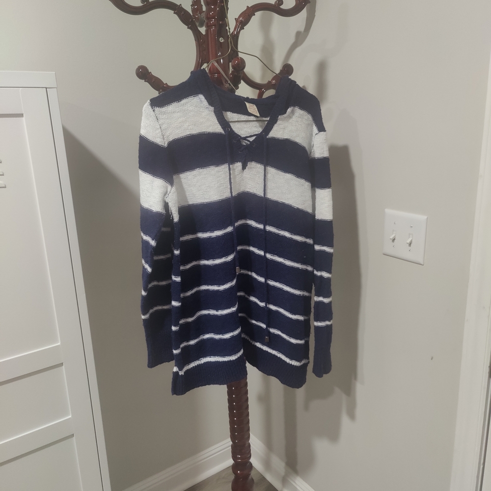 Classic Striped Women Sweater in Navy and White